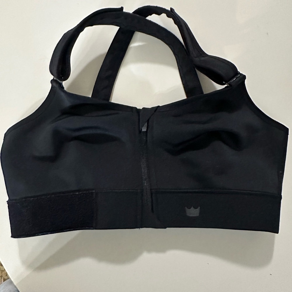 SheFIT ultimate sports bra Black LUXE